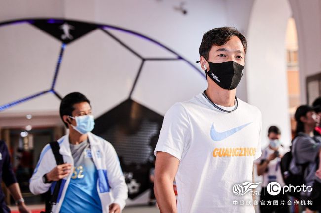 对于青少年和儿童观众而言，《江南》则是一堂最为生动而有趣的历史课
